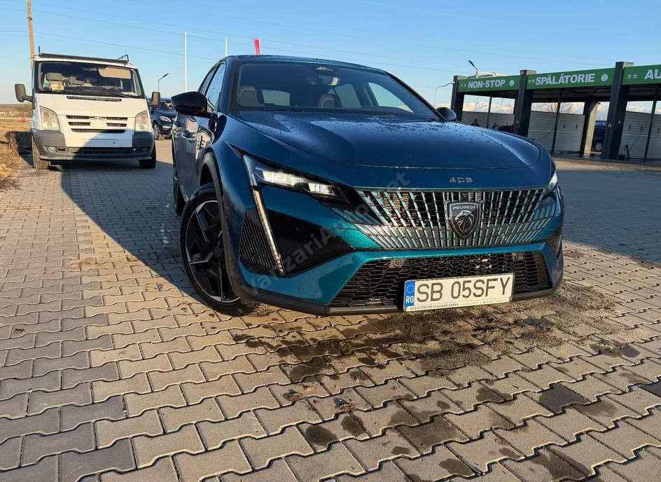 Peugeot 408