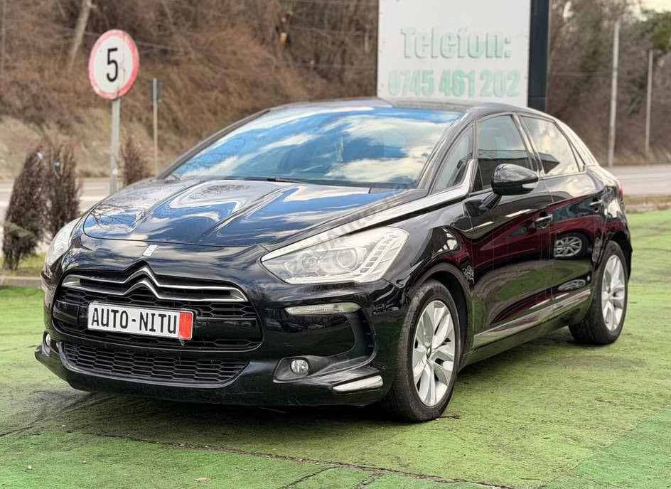 Citroen DS5