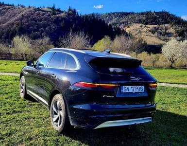 Jaguar F-Pace