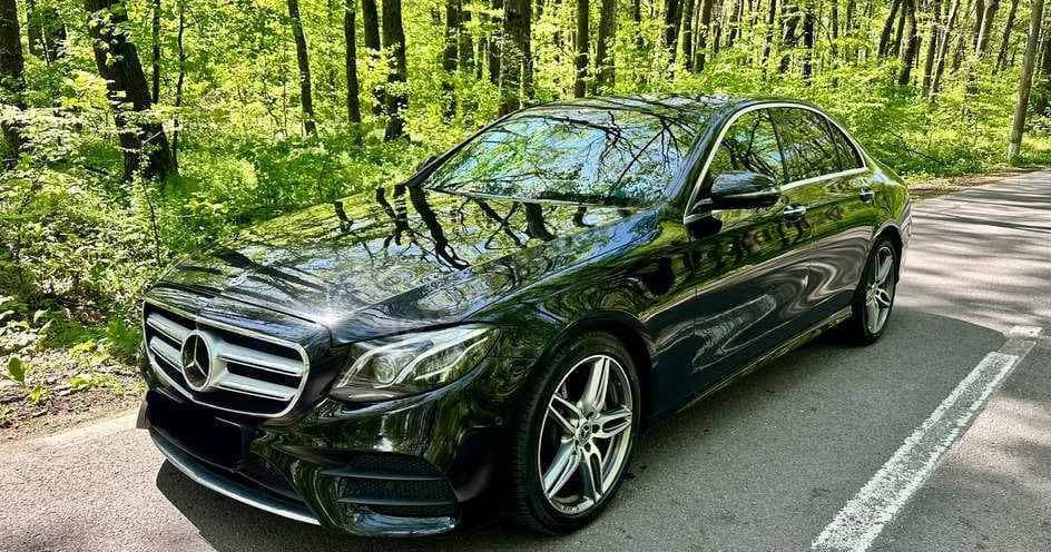 Mercedes-Benz E