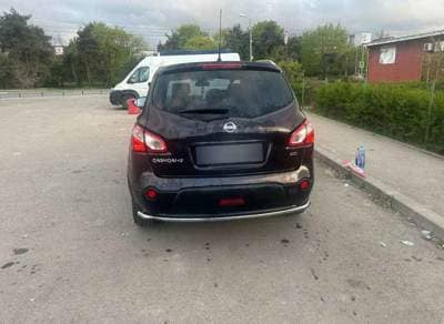 Nissan Qashqai+2