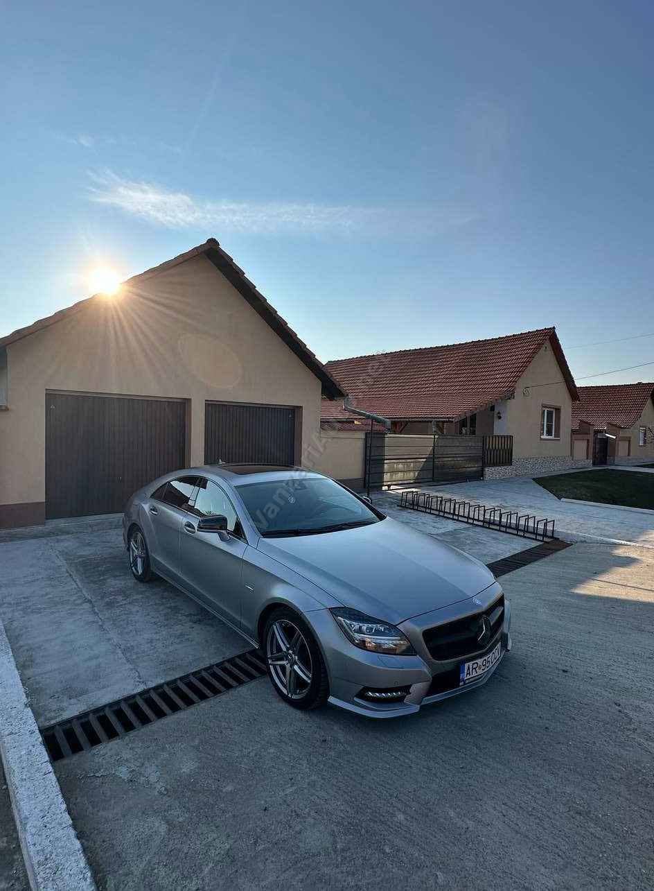 Mercedes-Benz CLS