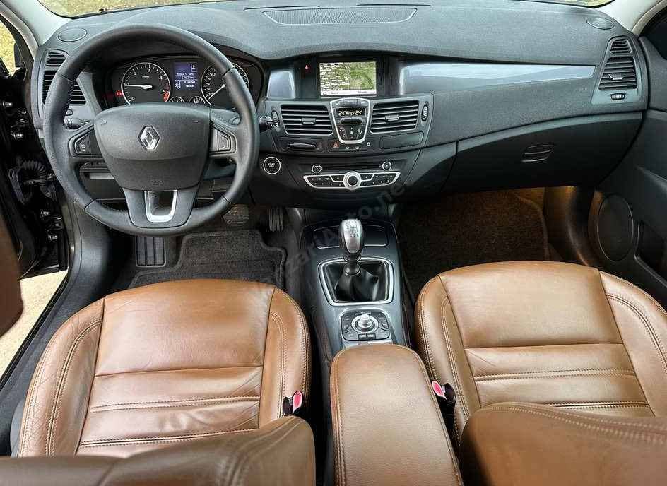 Renault Laguna