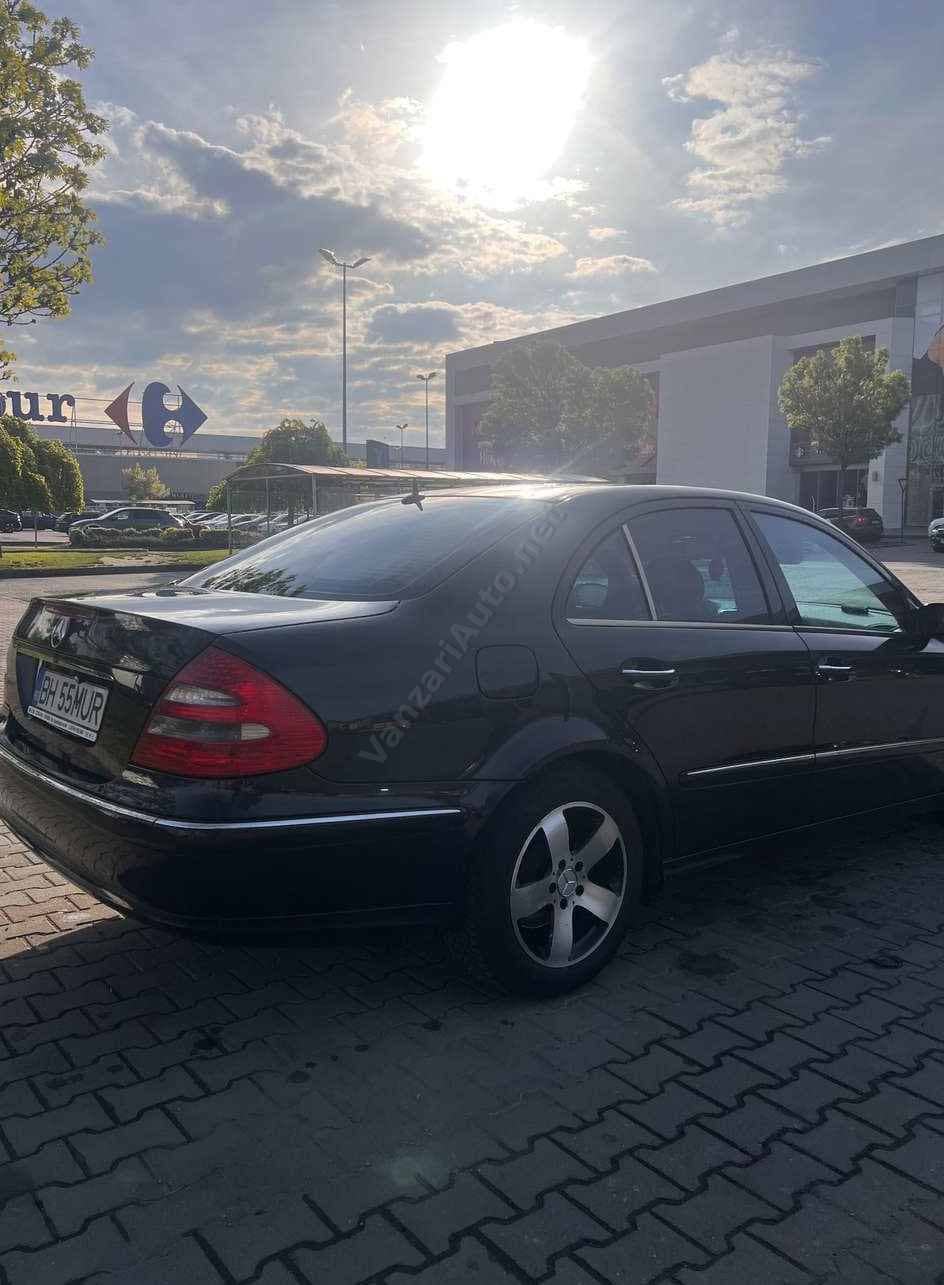 Mercedes-Benz E