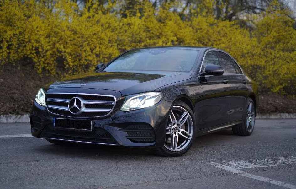 Mercedes-Benz E