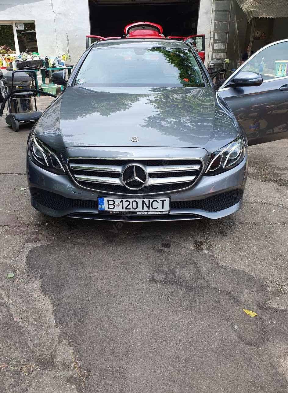 Mercedes-Benz E