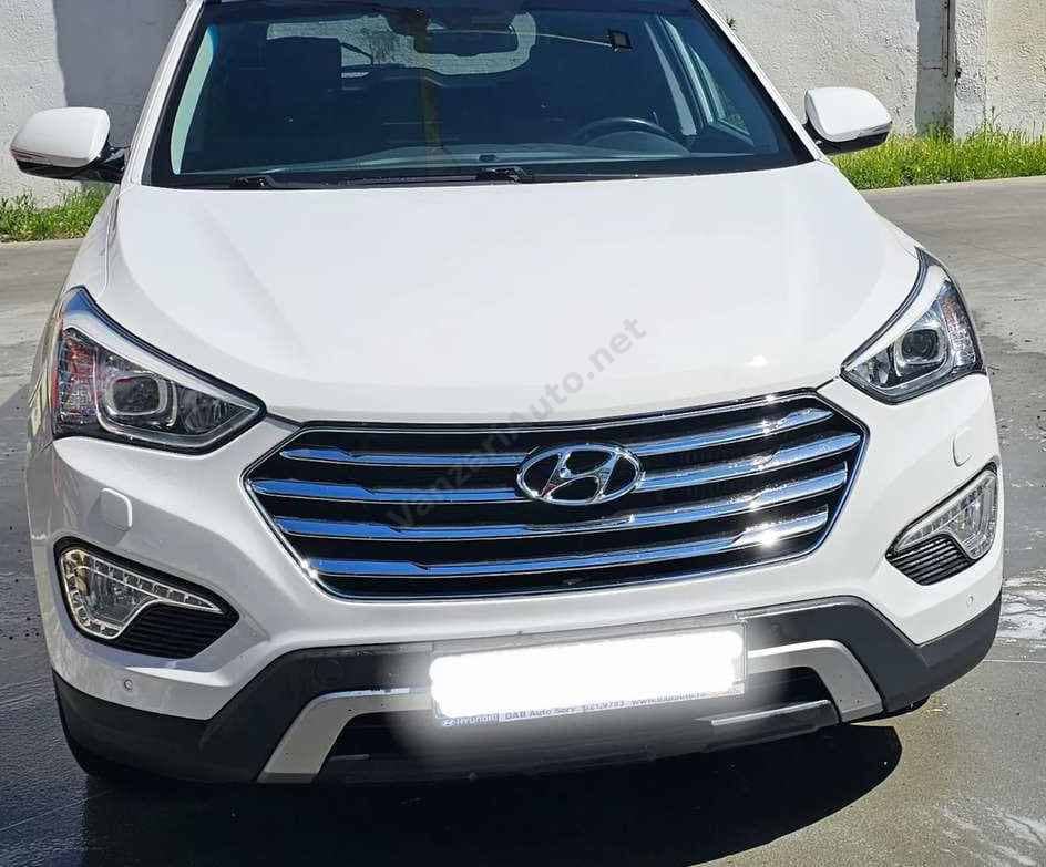 Hyundai Grand Santa Fe