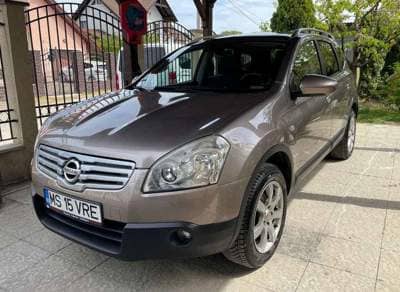 Nissan Qashqai+2