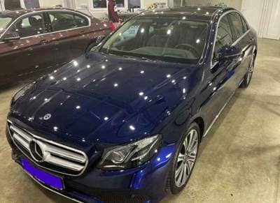 Mercedes-Benz E
