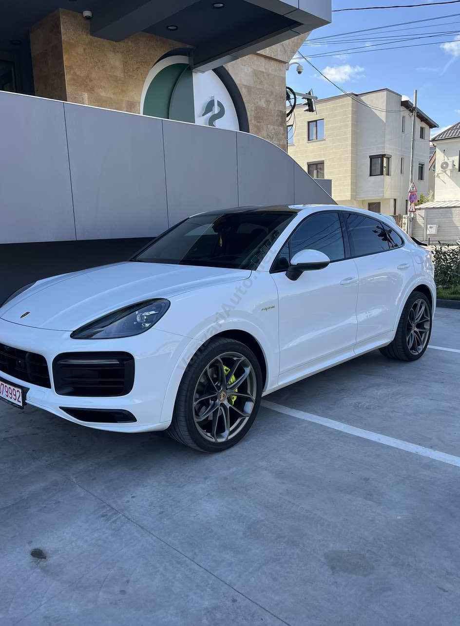 Porsche Cayenne Coupe