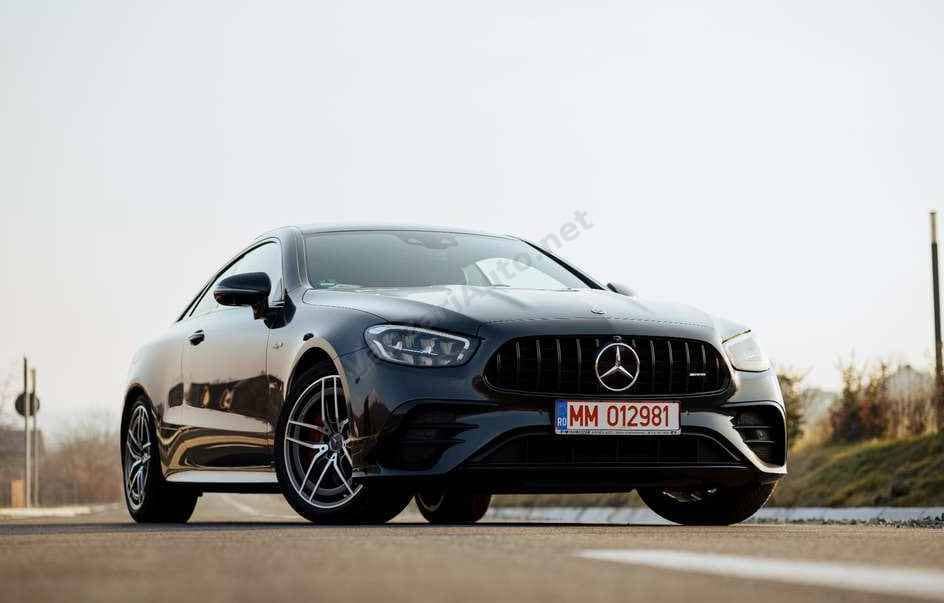 Mercedes-Benz E