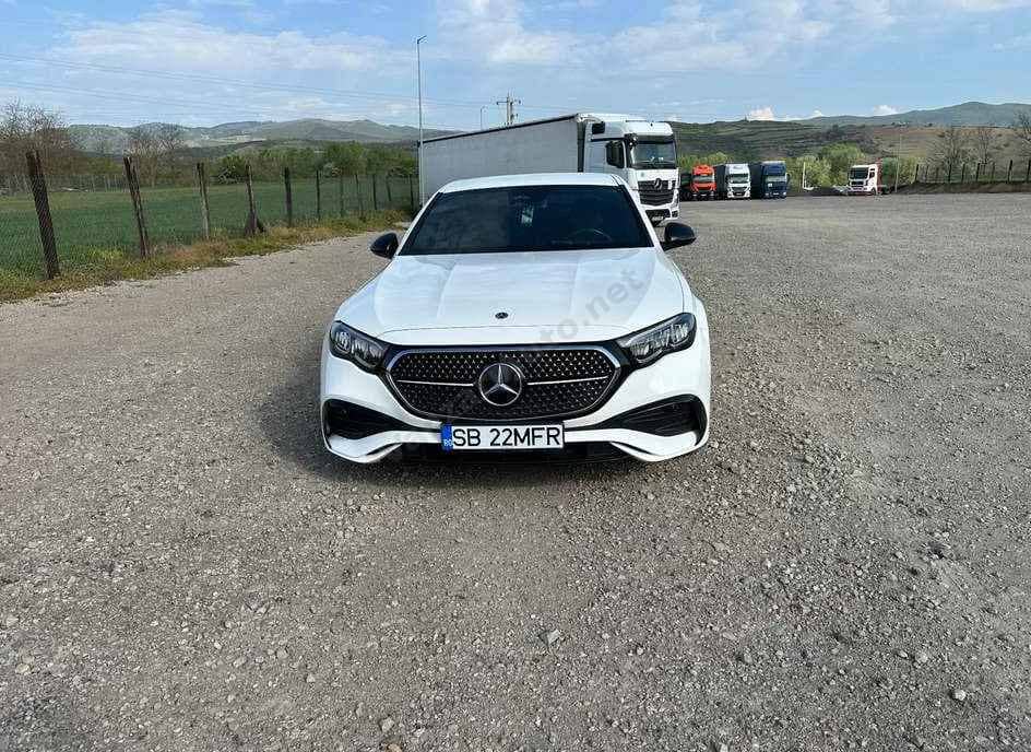 Mercedes-Benz E