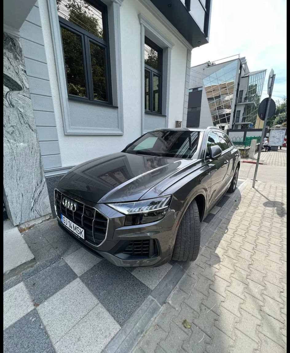 Audi Q8