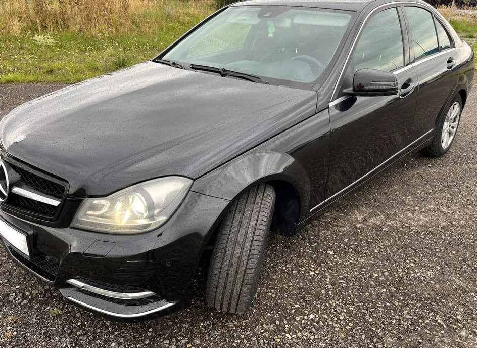 Mercedes-Benz C