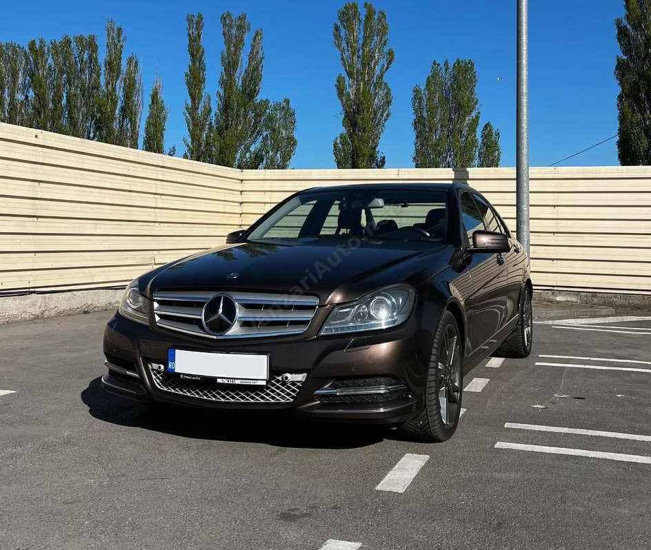 Mercedes-Benz C
