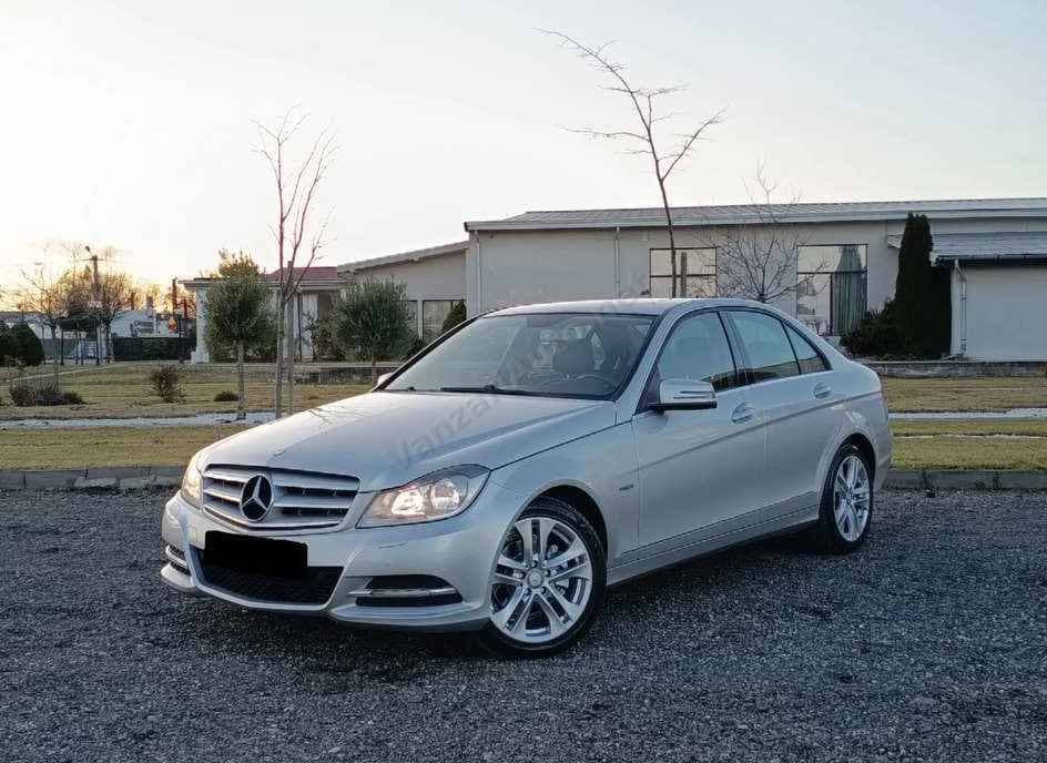 Mercedes-Benz C