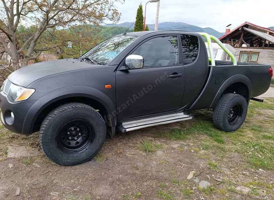 Mitsubishi L200