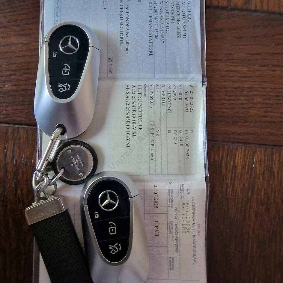 Mercedes-Benz S