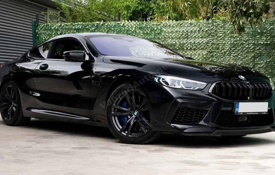 BMW M8