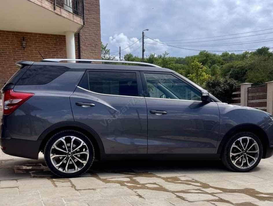 SsangYong XLV
