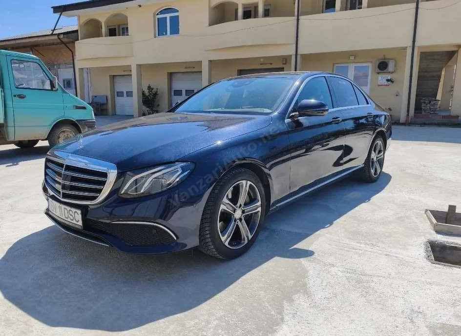 Mercedes-Benz E