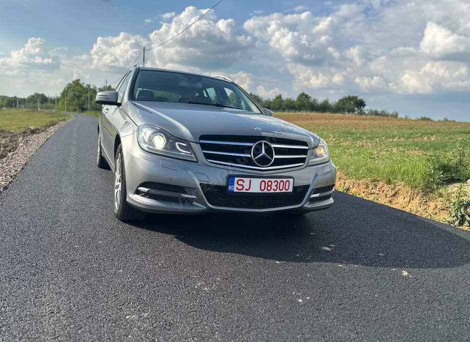 Mercedes-Benz C