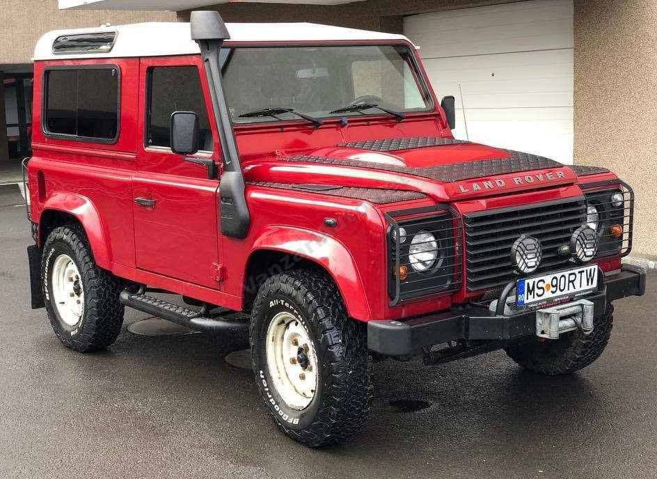 Land Rover Defender