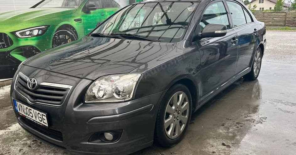 Toyota Avensis