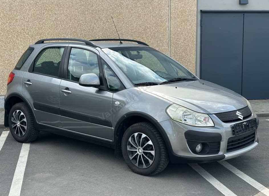 Suzuki SX4