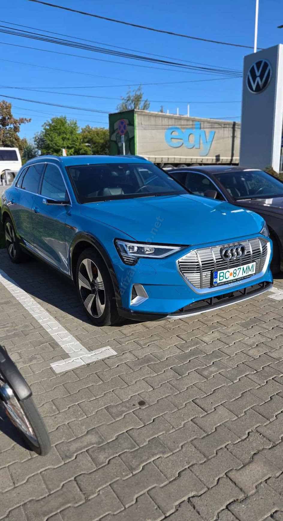 Audi e-tron