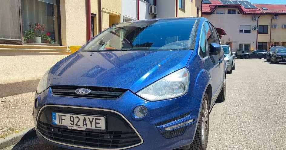 Ford S-Max