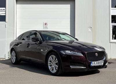 Jaguar XF