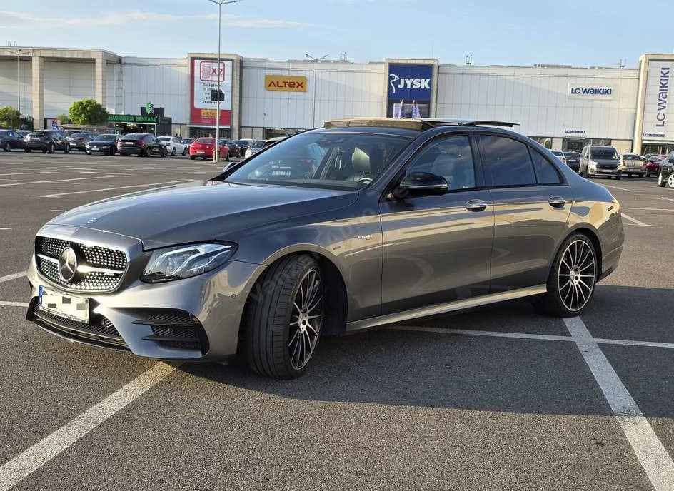 Mercedes-Benz E