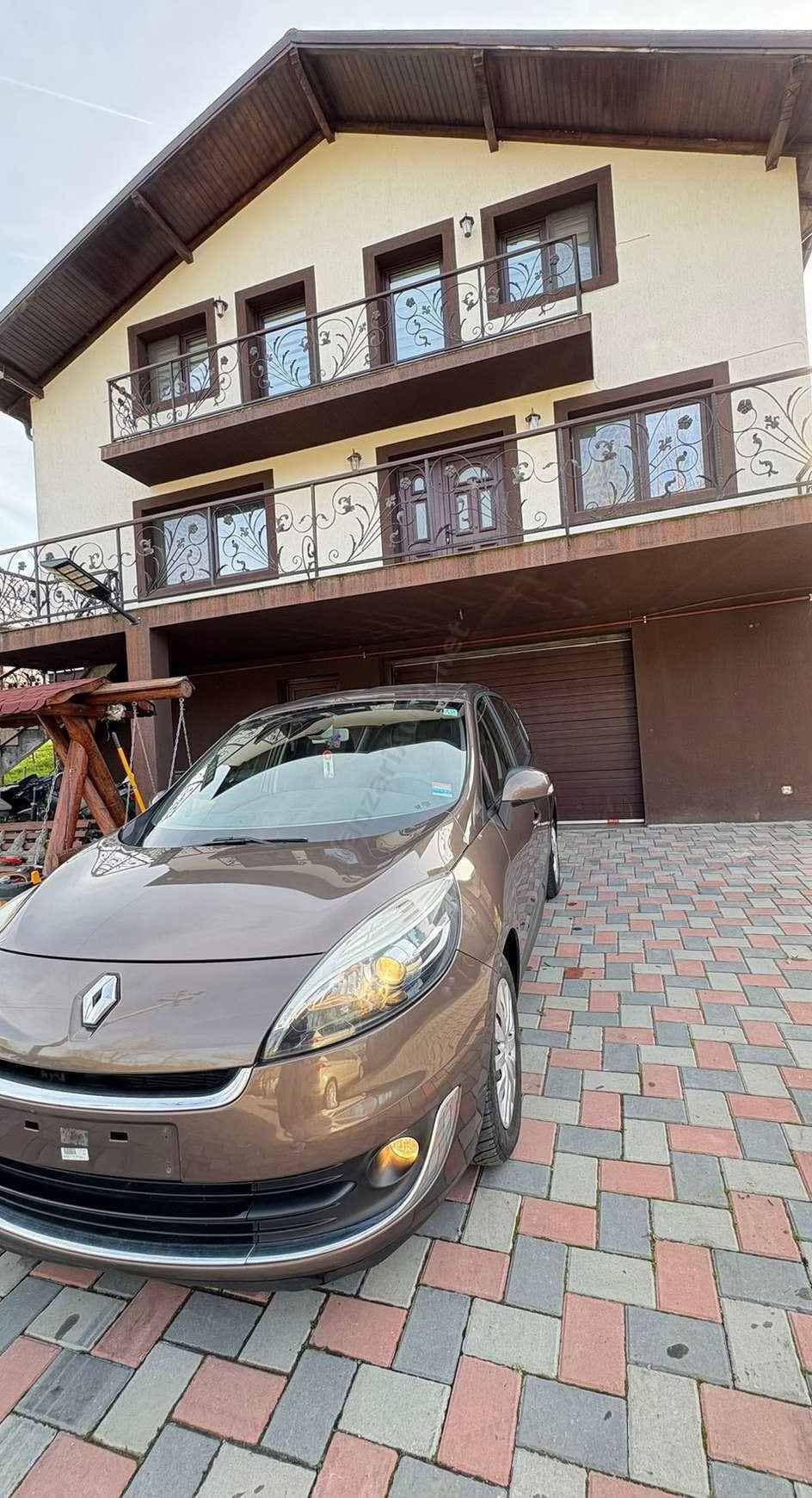 Renault Grand Scenic