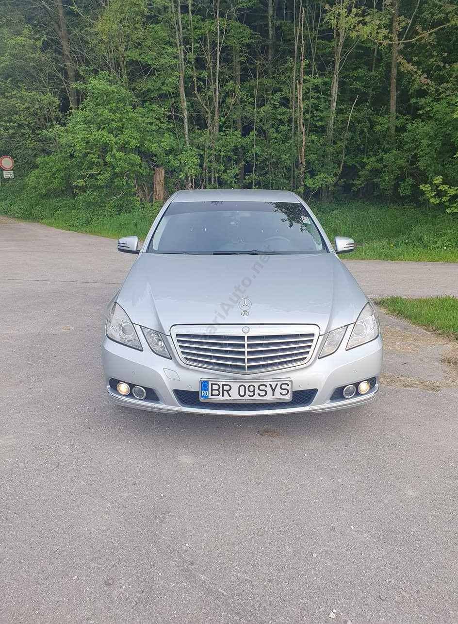 Mercedes-Benz E