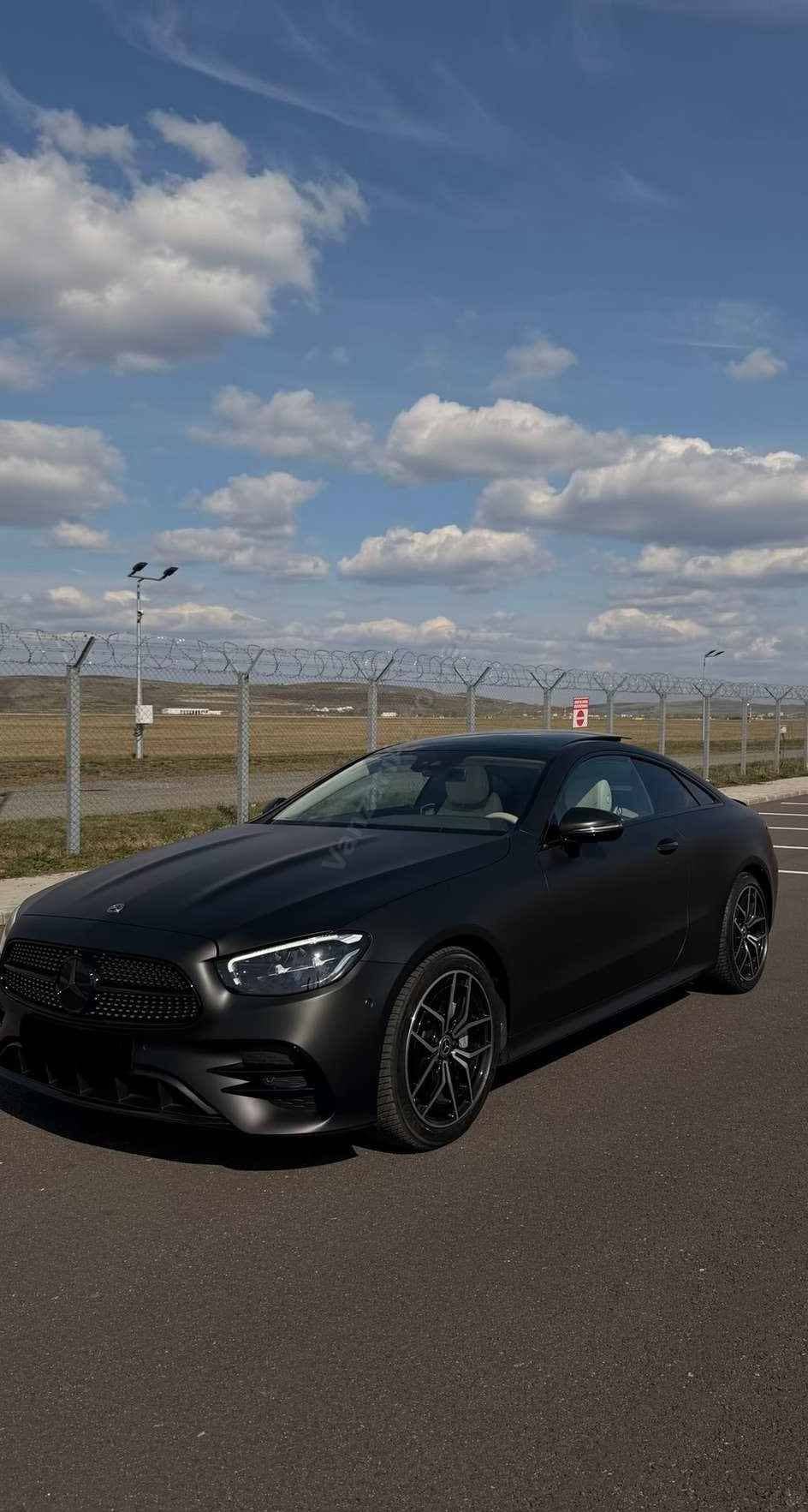 Mercedes-Benz E