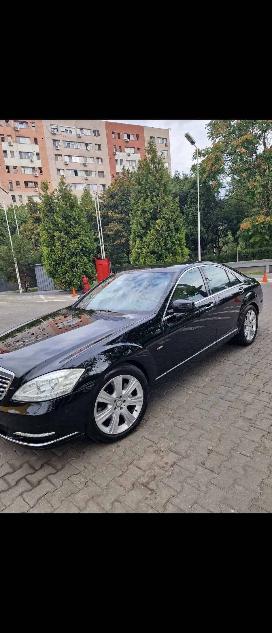 Mercedes-Benz S