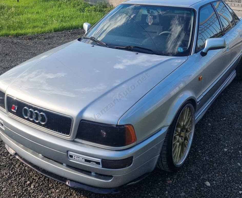 Audi 80