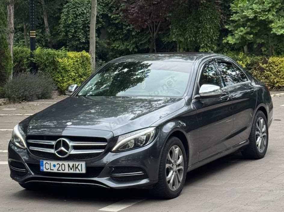 Mercedes-Benz C