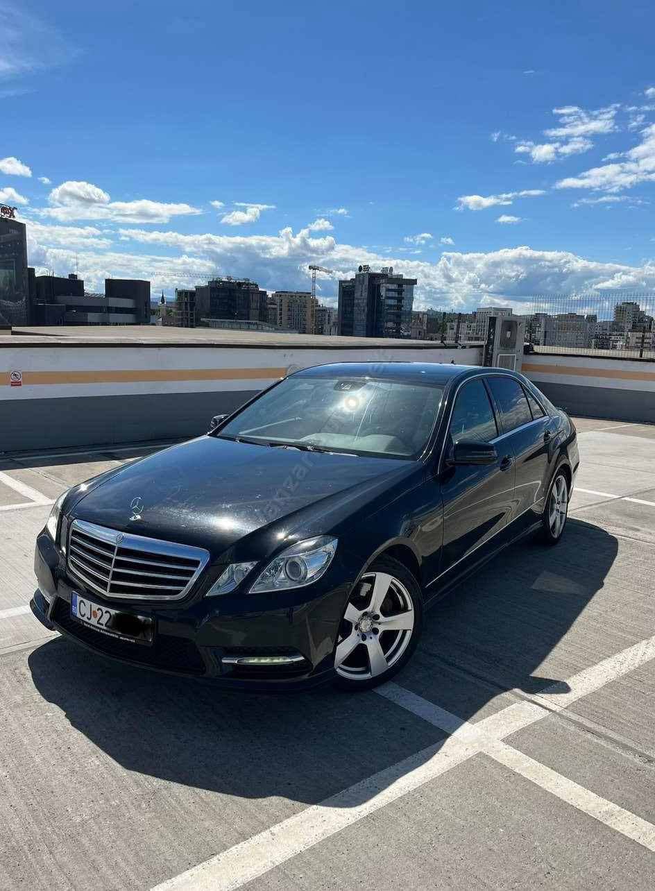 Mercedes-Benz E