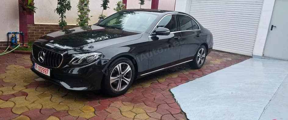 Mercedes-Benz E