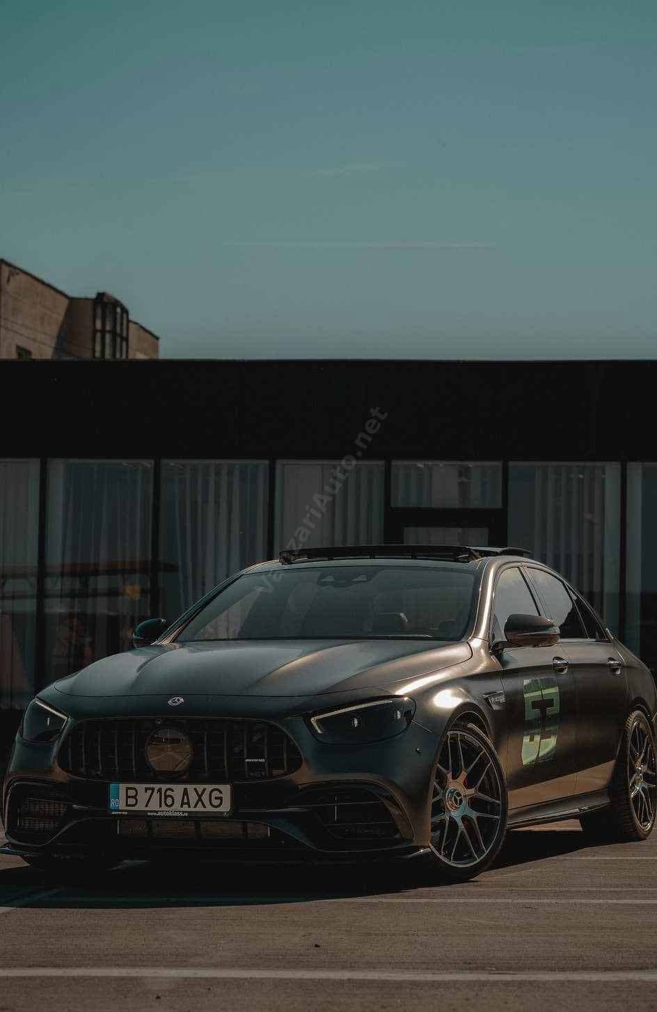 Mercedes-Benz E