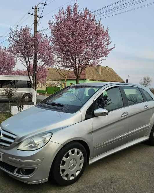 Mercedes-Benz B