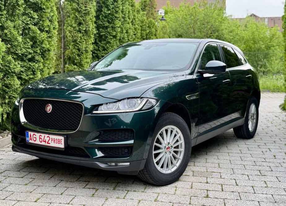 Jaguar F-Pace