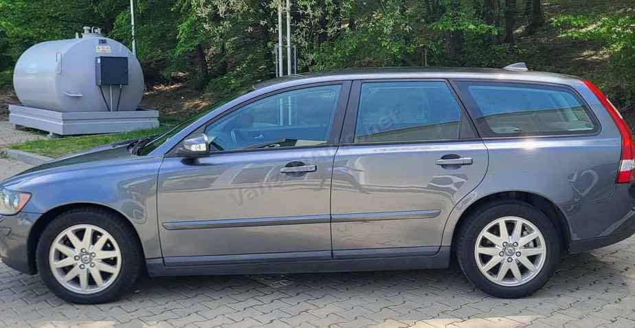 Volvo V50