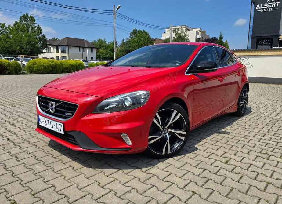 Volvo V40