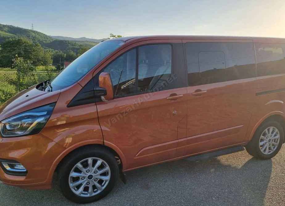 Ford Tourneo Custom