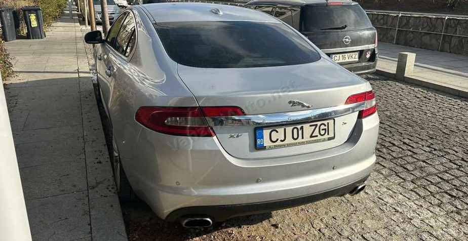 Jaguar XF