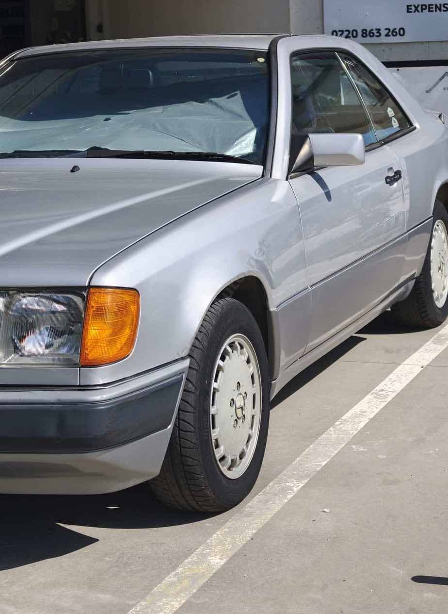 Mercedes-Benz W124