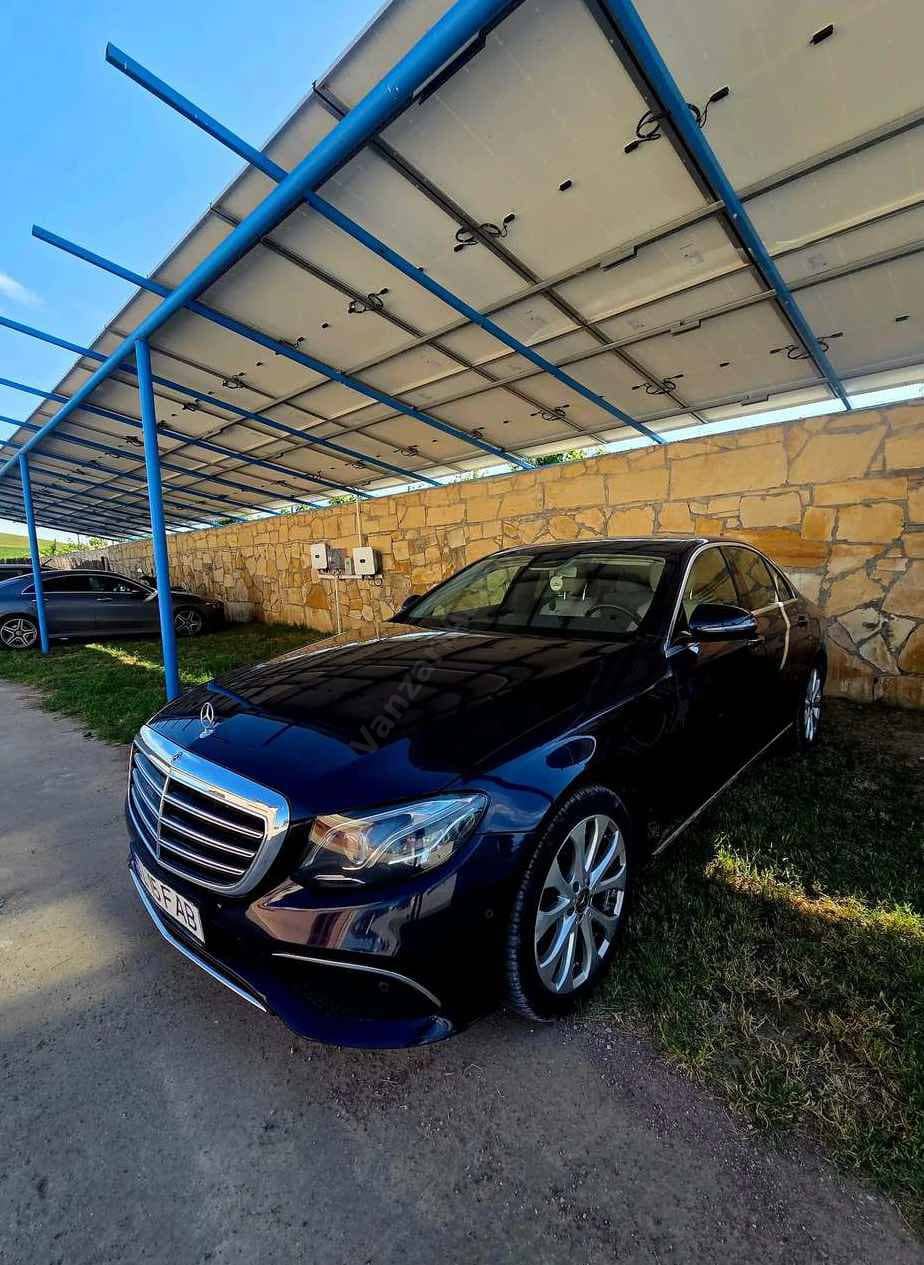 Mercedes-Benz E